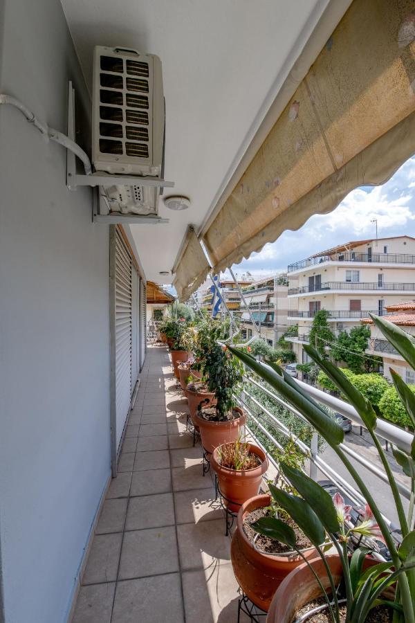 Evie'S Cozy Apartment Atene Esterno foto